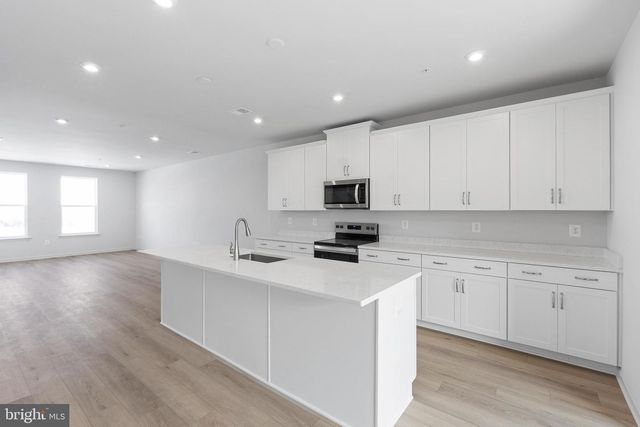 20869 MURRY FALLS TER, Ashburn, VA 20147