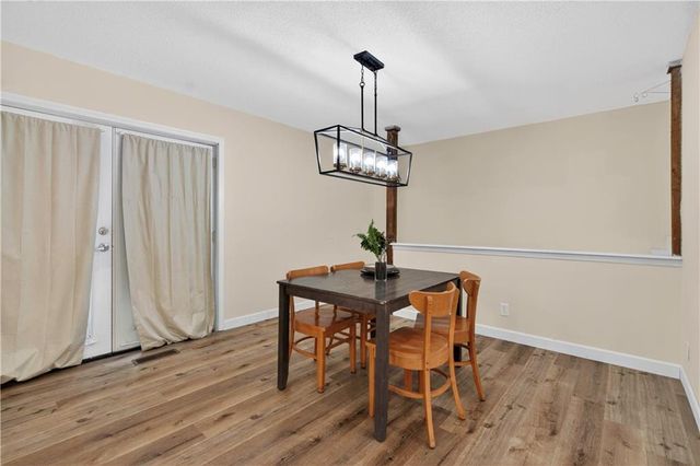 218 Oak Hill Street, Lansing, KS 66043