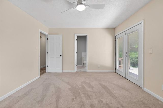 218 Oak Hill Street, Lansing, KS 66043