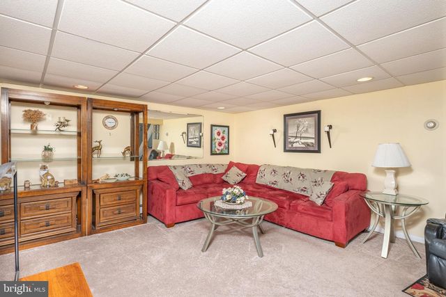 3396 PRUSS HILL RD, Pottstown, PA 19464