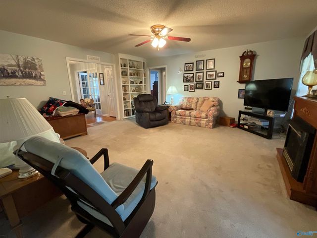 1947 Putter Circle, Arab, AL 35016