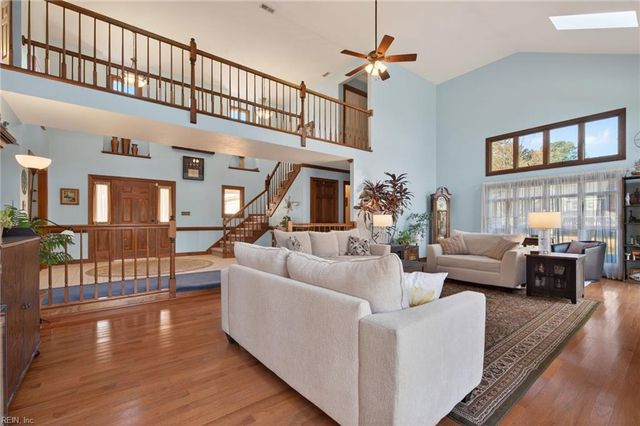 9327 Rivershore DR, Suffolk, VA 23433