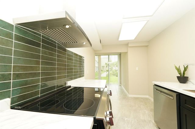 4705 1ST STREET NE 132, St Petersburg, FL 33703