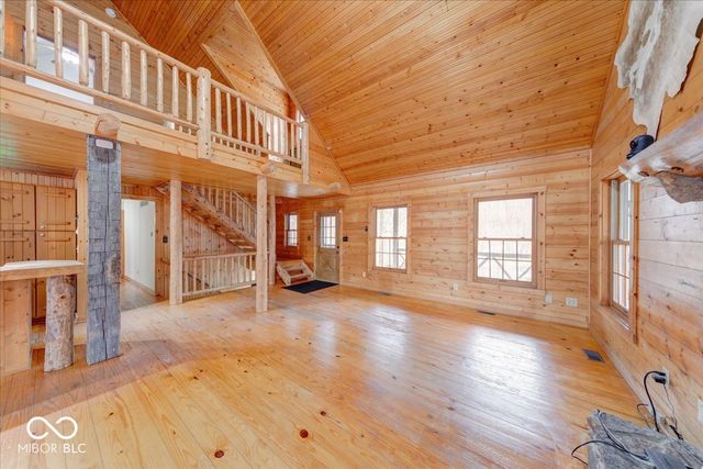 459 W Gold Creek Road, Mooresville, IN 46158