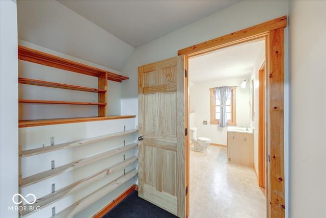 459 W Gold Creek Road, Mooresville, IN 46158