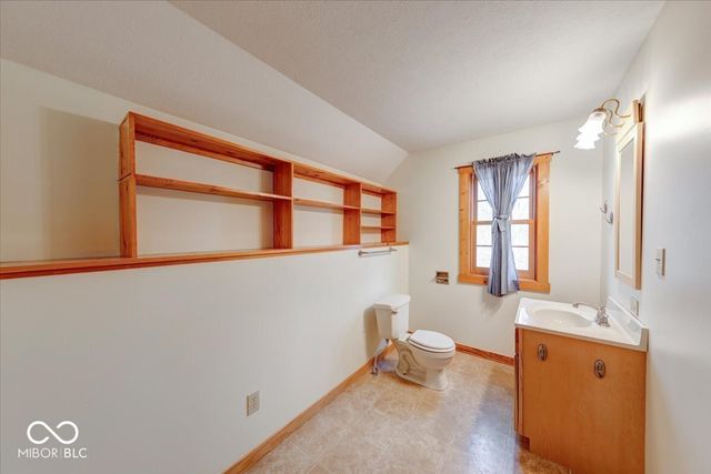 459 W Gold Creek Road, Mooresville, IN 46158