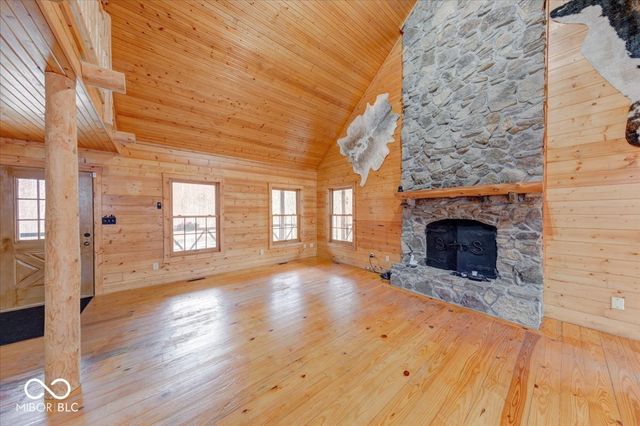 459 W Gold Creek Road, Mooresville, IN 46158