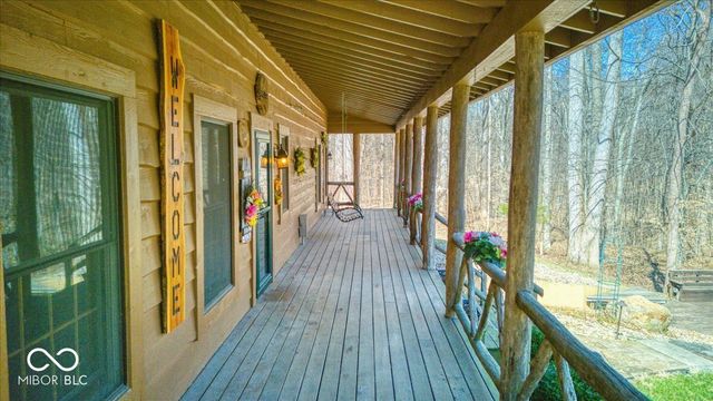 459 W Gold Creek Road, Mooresville, IN 46158