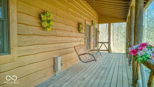 459 W Gold Creek Road, Mooresville, IN 46158