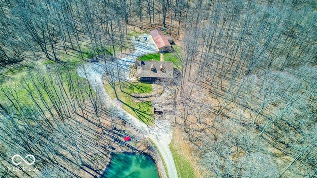 459 W Gold Creek Road, Mooresville, IN 46158