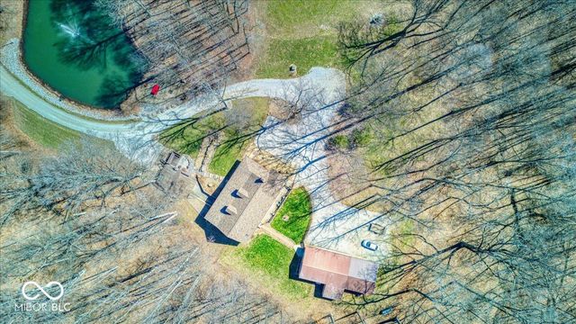 459 W Gold Creek Road, Mooresville, IN 46158