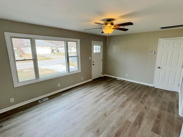 1012 E Talmage Street, Springfield, MO 65803