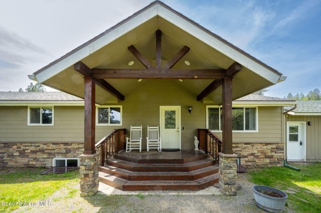 2087 E Glacier RD, Hayden, ID 83835