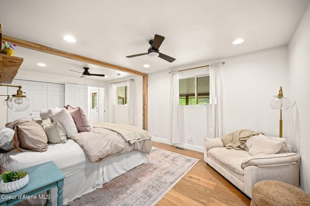 2087 E Glacier RD, Hayden, ID 83835