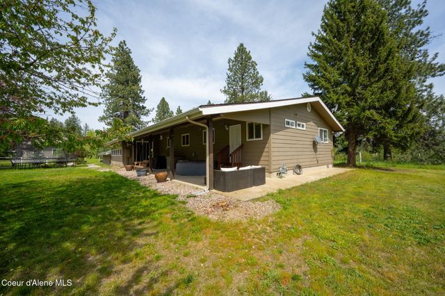 2087 E Glacier RD, Hayden, ID 83835