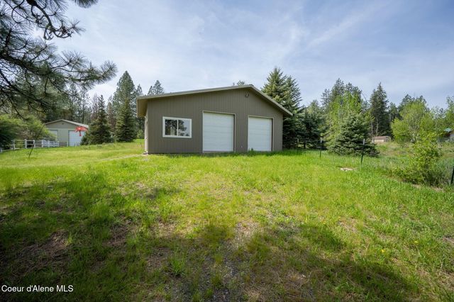 2087 E Glacier RD, Hayden, ID 83835