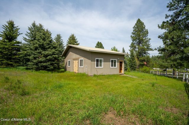 2087 E Glacier RD, Hayden, ID 83835