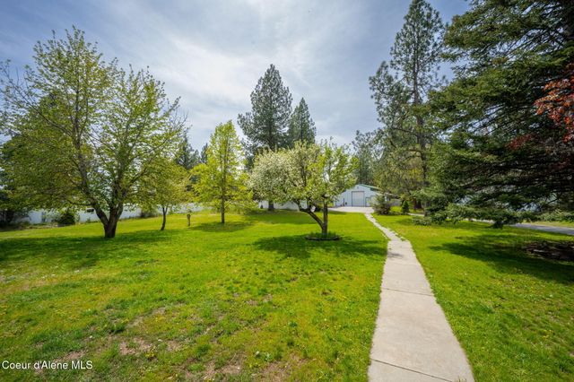2087 E Glacier RD, Hayden, ID 83835