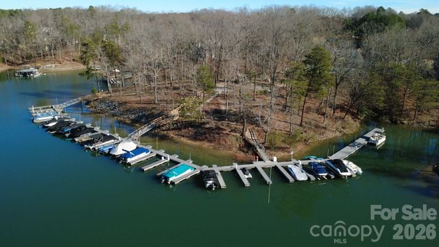 11416 Foggy Bank Lane, Charlotte, NC 28214
