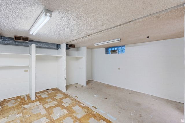 415 E MAPLE ST, Mapleton, UT 84664
