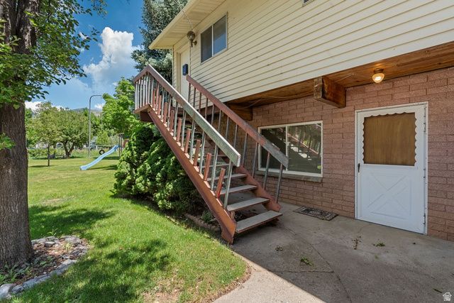 415 E MAPLE ST, Mapleton, UT 84664