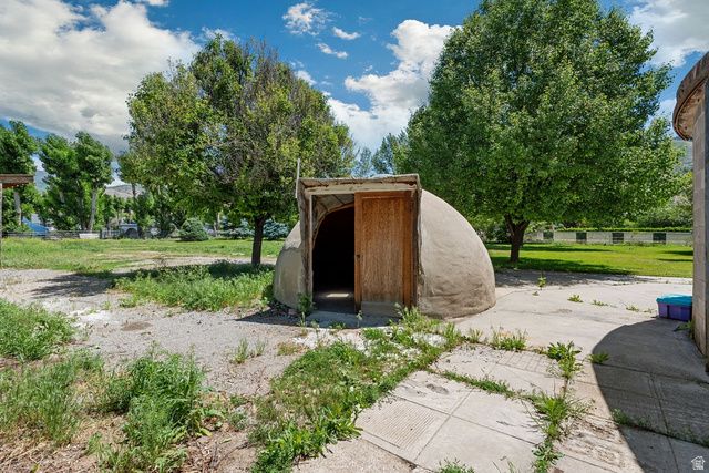 415 E MAPLE ST, Mapleton, UT 84664