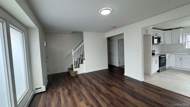 11 State Street, Valley Stream, NY 11580