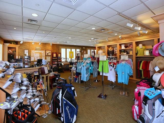 9817 MARBELLA DRIVE, Bradenton, FL 34211