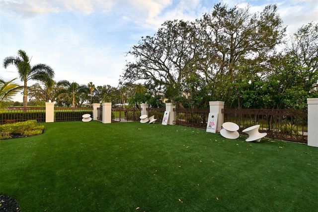 9817 MARBELLA DRIVE, Bradenton, FL 34211