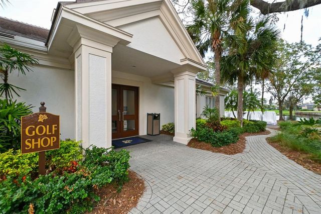 9817 MARBELLA DRIVE, Bradenton, FL 34211