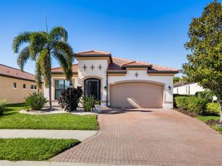 9817 MARBELLA DRIVE, Bradenton, FL 34211