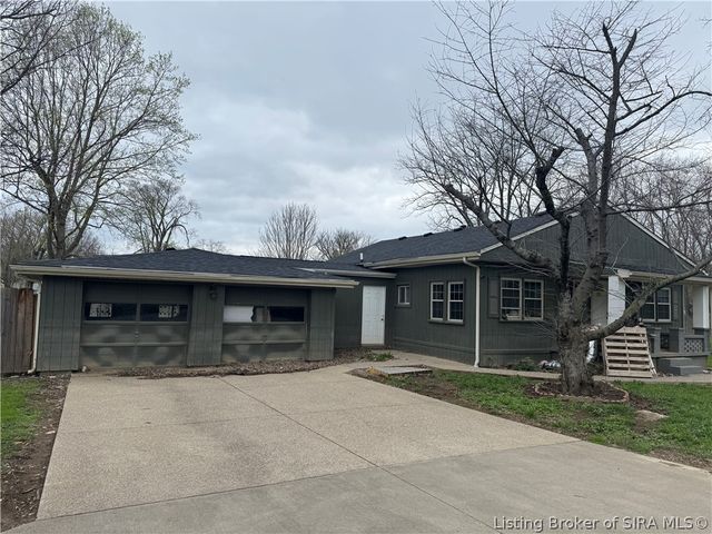 111 Second Street S, Jeffersonville, IN 47130