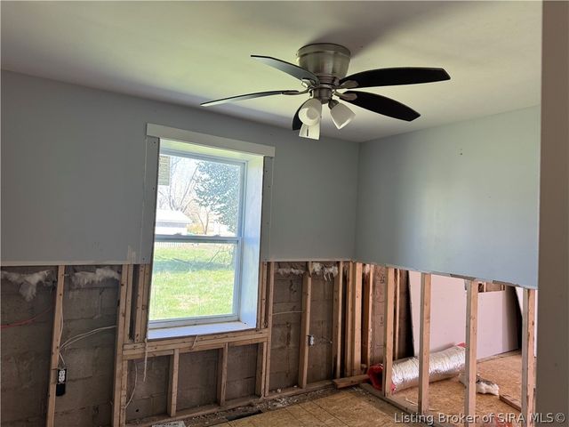 111 Second Street S, Jeffersonville, IN 47130