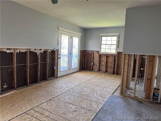 111 Second Street S, Jeffersonville, IN 47130