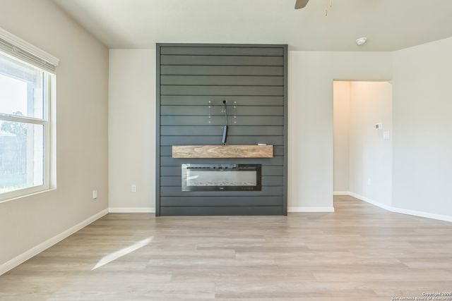 1009 RACELAND RD, San Antonio, TX 78245