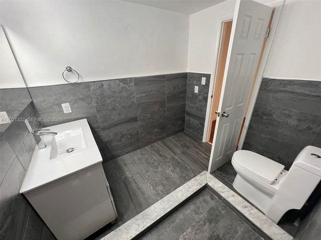 644 NE 82nd Ter 1, Miami, FL 33138