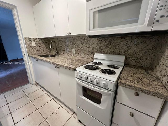 644 NE 82nd Ter 1, Miami, FL 33138