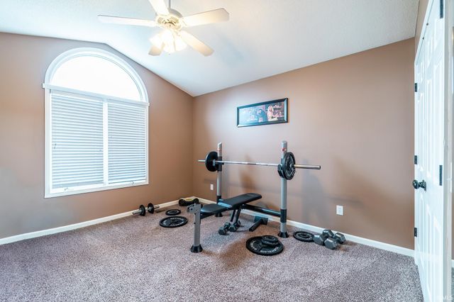 2025 York Ridge Place, Fort Wayne, IN 46818