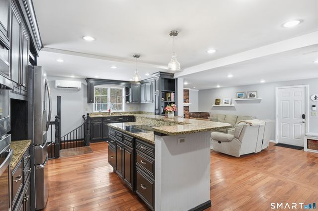 119 Pattonwood Drive, Southington, CT 06489