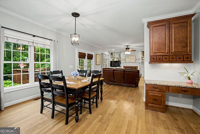 305 South Shore Drive, Newnan, GA 30263