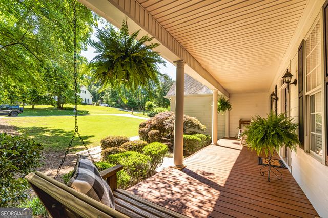 305 South Shore Drive, Newnan, GA 30263