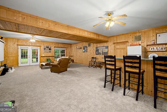 305 South Shore Drive, Newnan, GA 30263