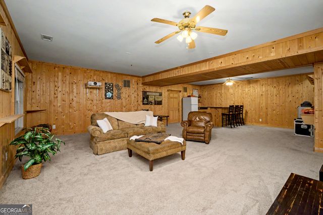 305 South Shore Drive, Newnan, GA 30263
