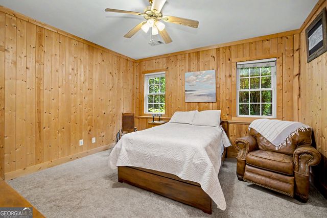 305 South Shore Drive, Newnan, GA 30263