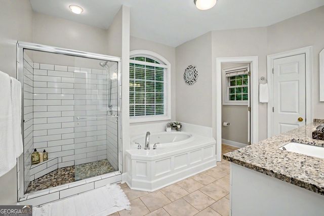 305 South Shore Drive, Newnan, GA 30263
