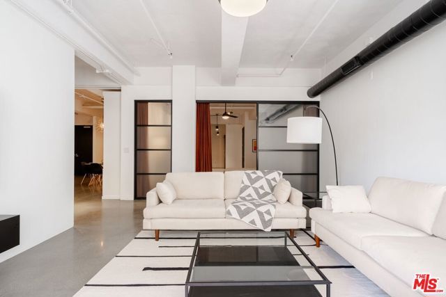 849 S Broadway 603, Los Angeles, CA 90014
