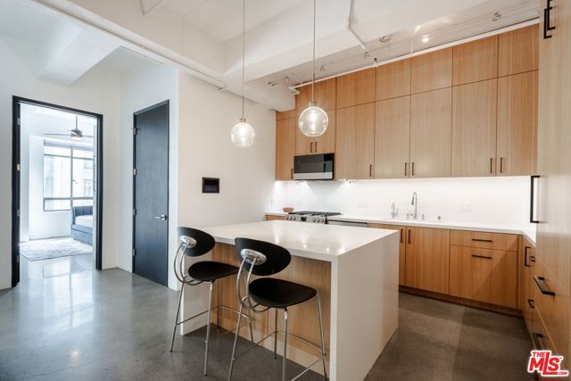 849 S Broadway 603, Los Angeles, CA 90014