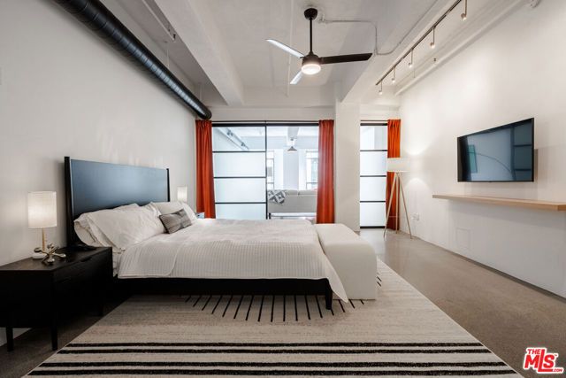 849 S Broadway 603, Los Angeles, CA 90014