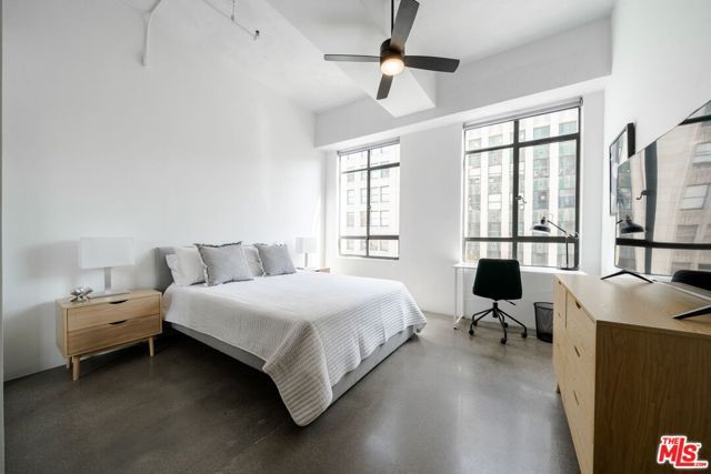 849 S Broadway 603, Los Angeles, CA 90014