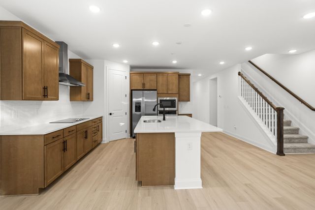 2322 Williamsport Landing, Columbia, TN 38401